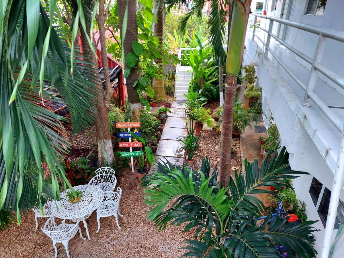 Hotel Posada Las Brisas Seybaplaya Екстериор снимка